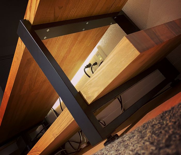 テレビ台脚アイアン