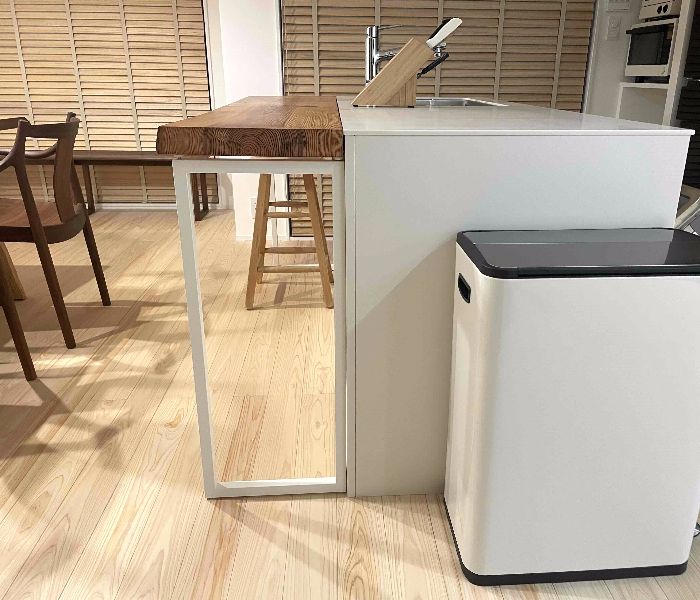 カウンター鉄脚